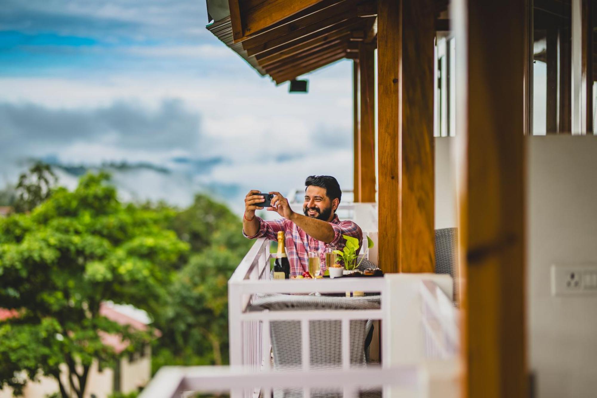 Navya Stays Bhimtal Exterior photo
